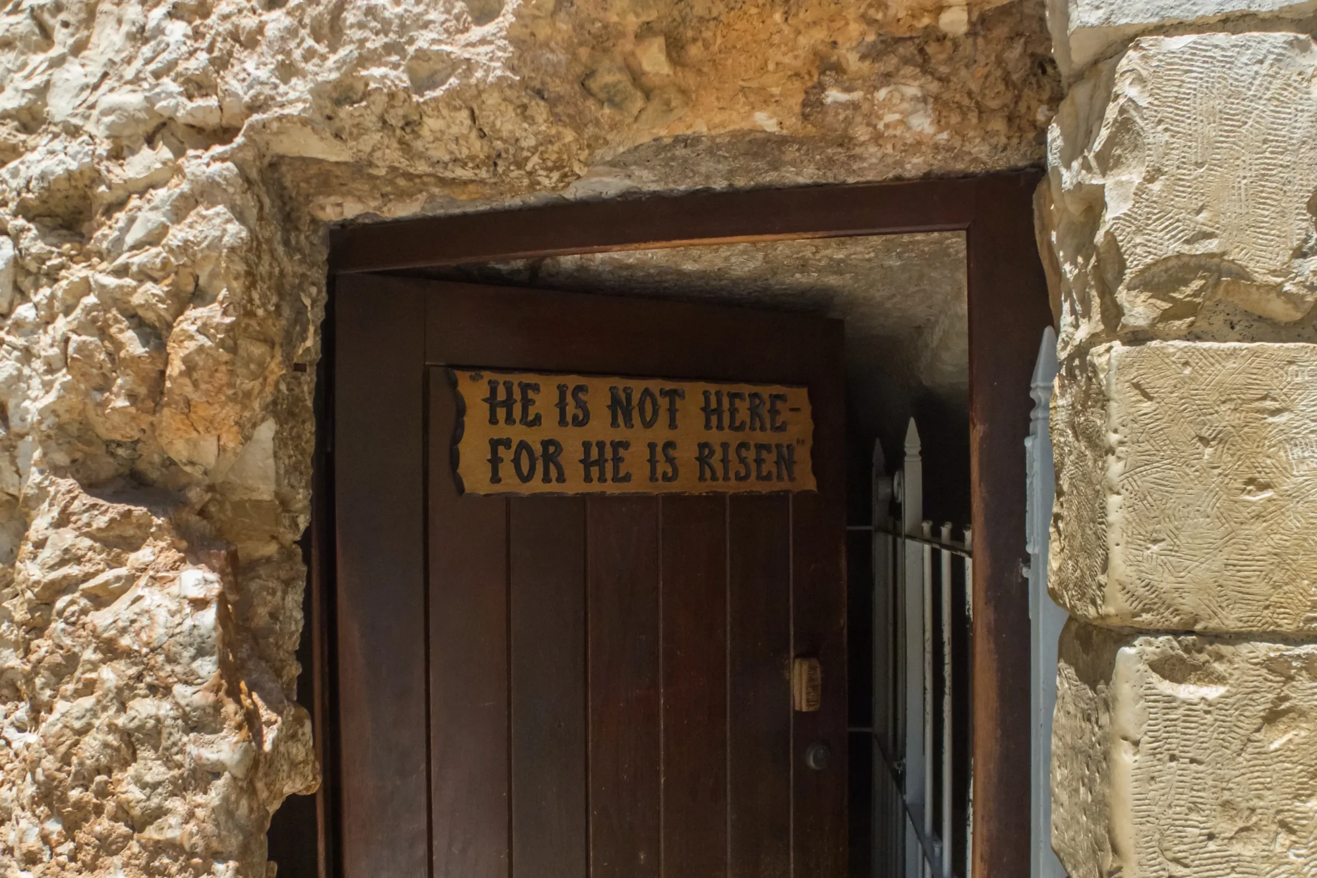 The Garden Tomb - Holy Churches Prayer